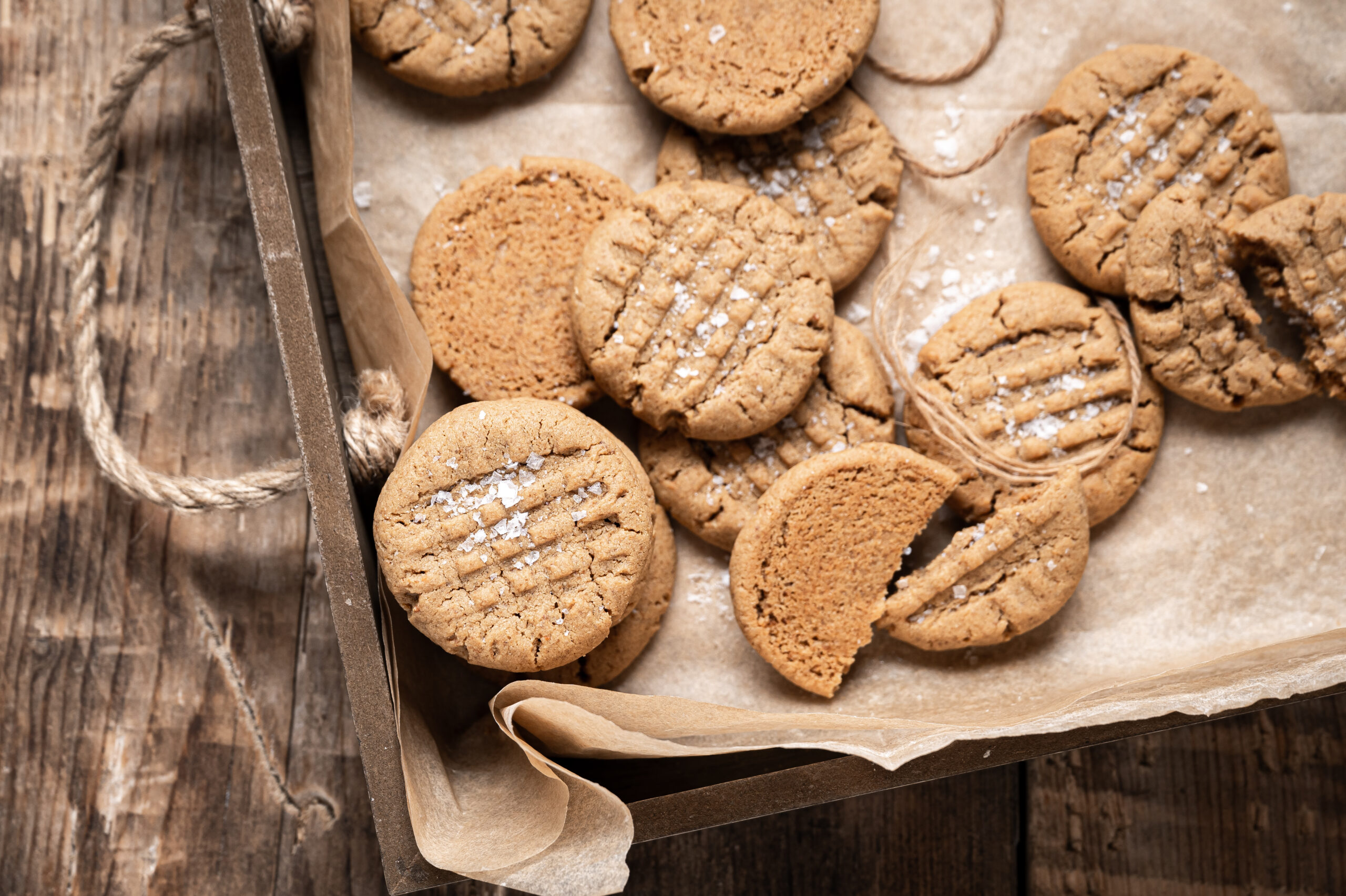 Easy Grain-Free Peanut Butter Cookies: Guilt-Free & Delicious